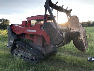 red mulch machine